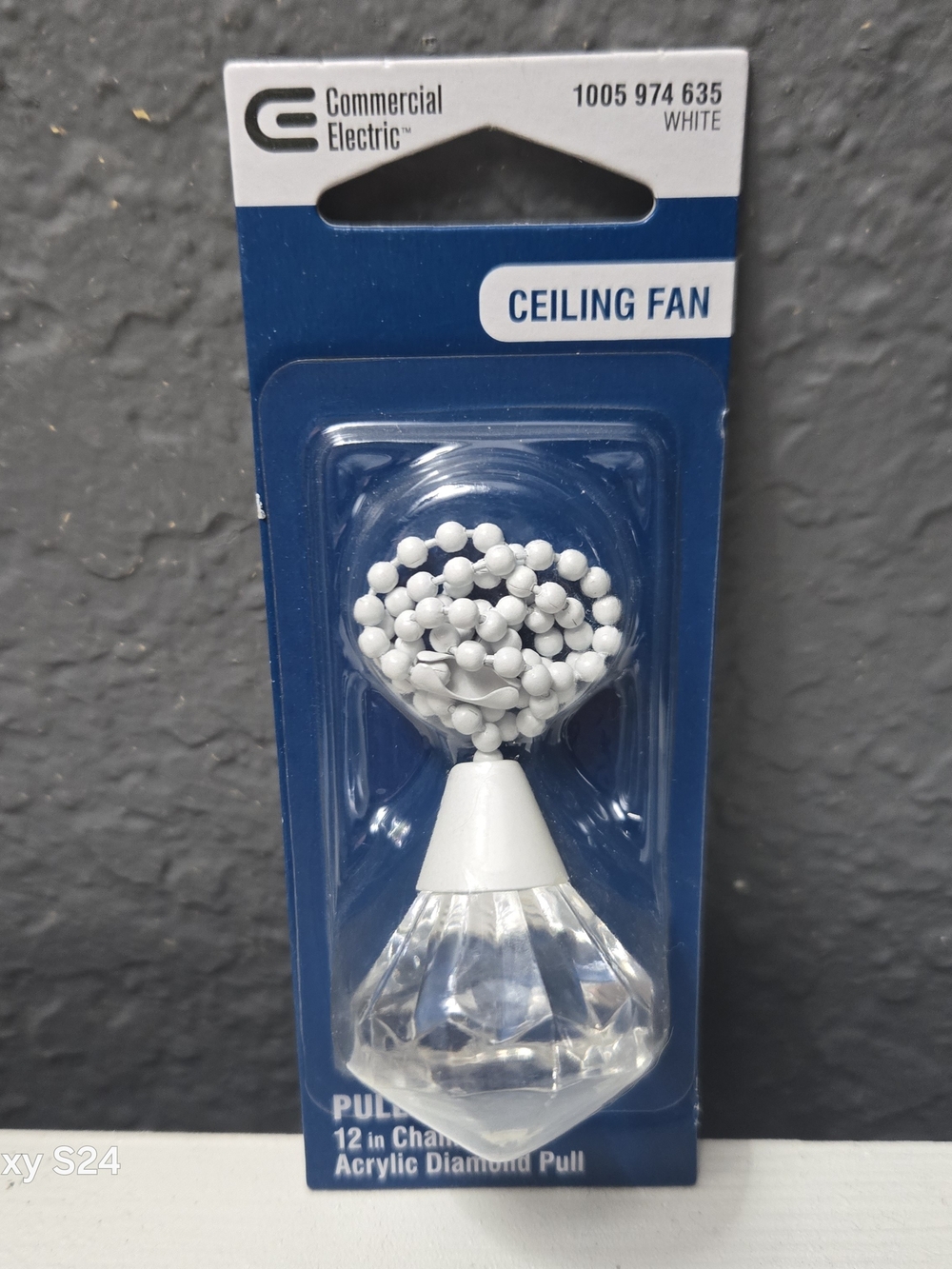 White Acrylic Diamond Ceiling Fan Pull